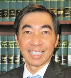 Picture of Dennis Chin 